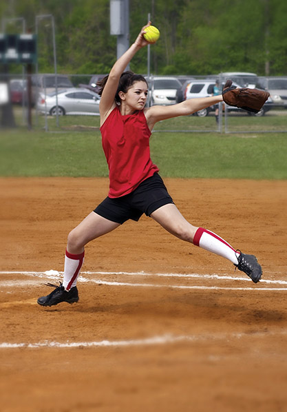 softball underhand throw