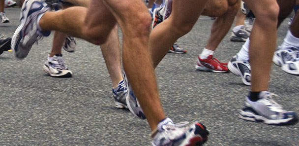 Foot strike in runners: Influence on injury risk