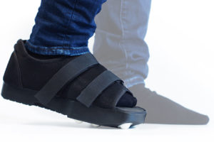 STROLLN THERAPEUTIC SHOE BY COYOTE