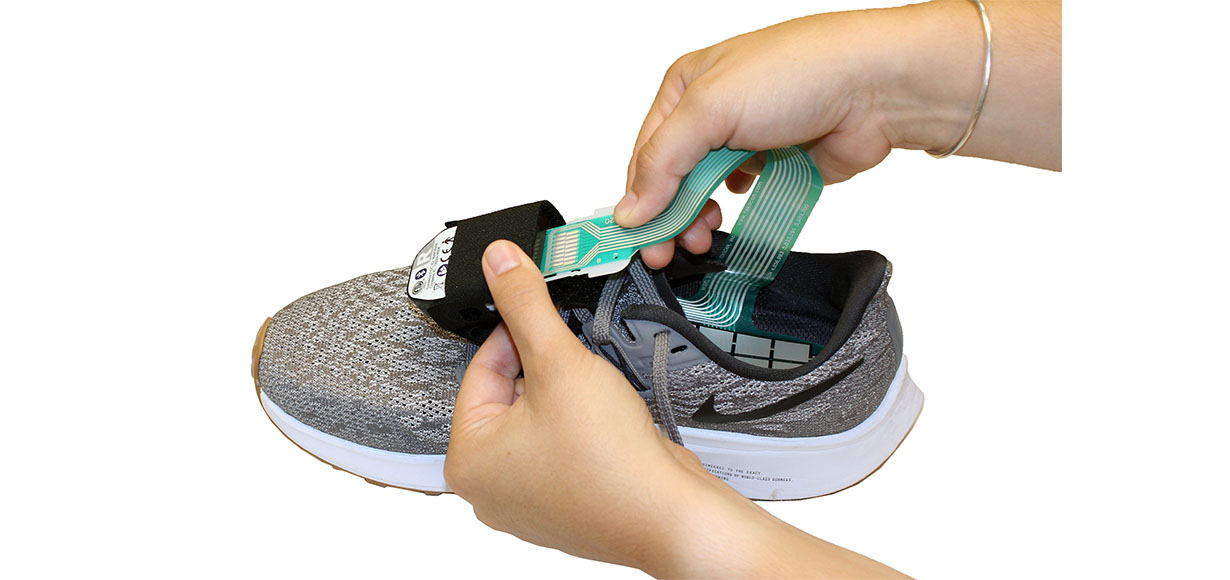 Cord-Free, Bluetooth-Enabled In-Shoe Pressure Mapping System