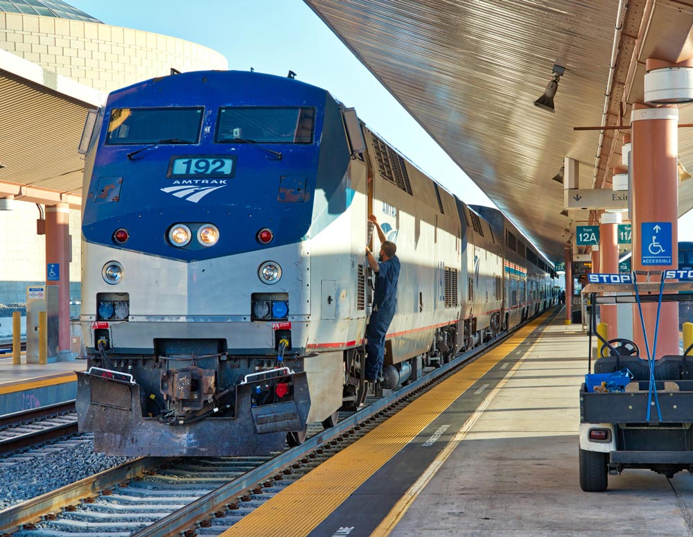 Lower Extremity Injuries Involving The United States Rail Transportation System