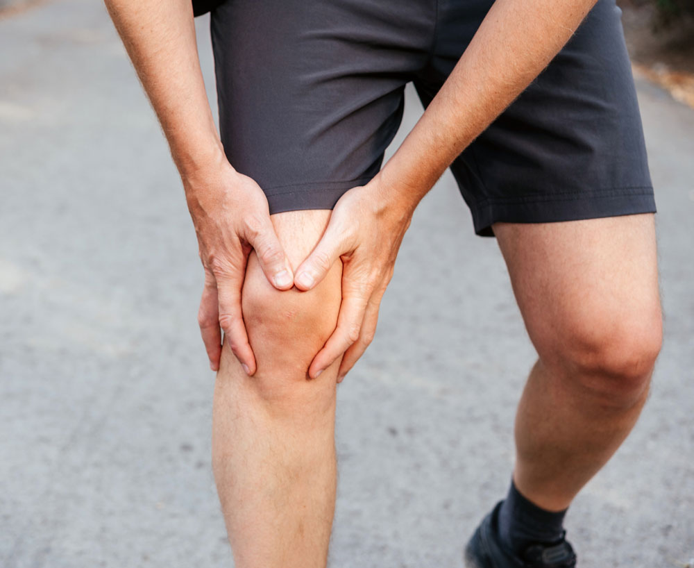 Review Finds 6 Treatments Help Patellofemoral Pain