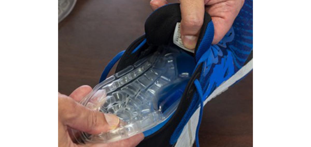 Air Cushioned Insoles the Wearer Controls