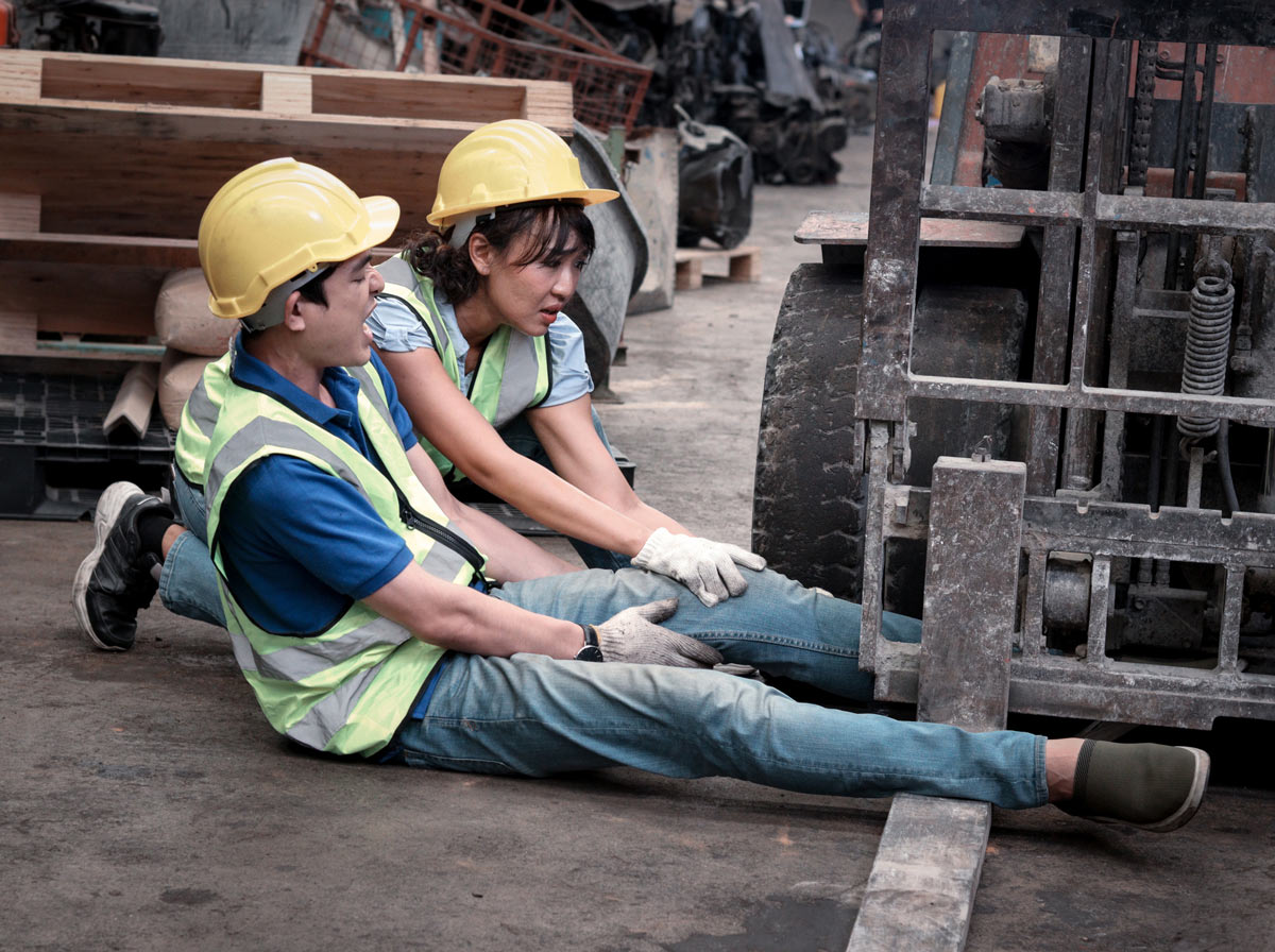 Severe Work-Related Lower Extremity Injuries Reported to the Occupational Safety and Health Administration
