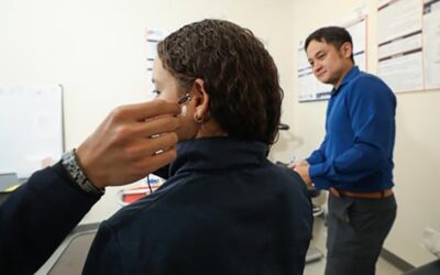 Stimulating the Vagus Nerve Through the Ear to Alleviate Knee Pain